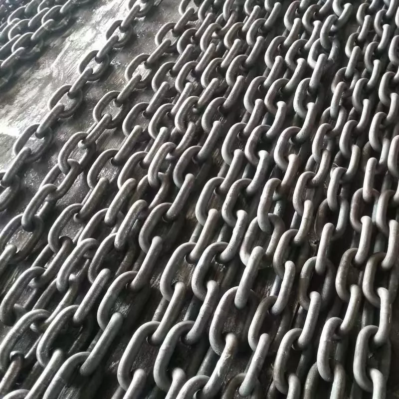 Stud zənciri və dişləsiz zəncir arasındakı fərq nədir?